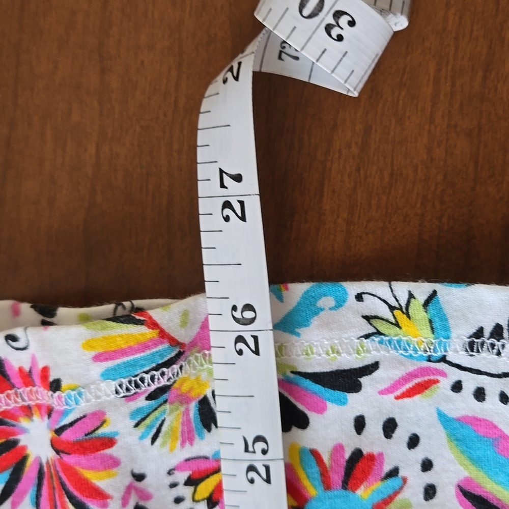 Long sleeve, colorful top - Picture 8 of 9